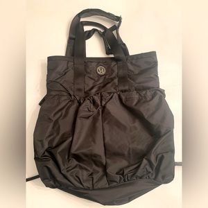 Black LuluLemon Gym Bag
